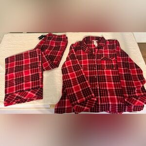 Victoria's Secret women’s Red and Black Plaid Pajama/lounge Set